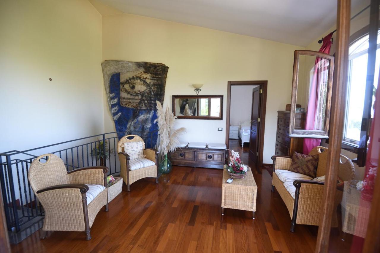 Amuni Da Vita E Pietro Carini Bagian luar foto