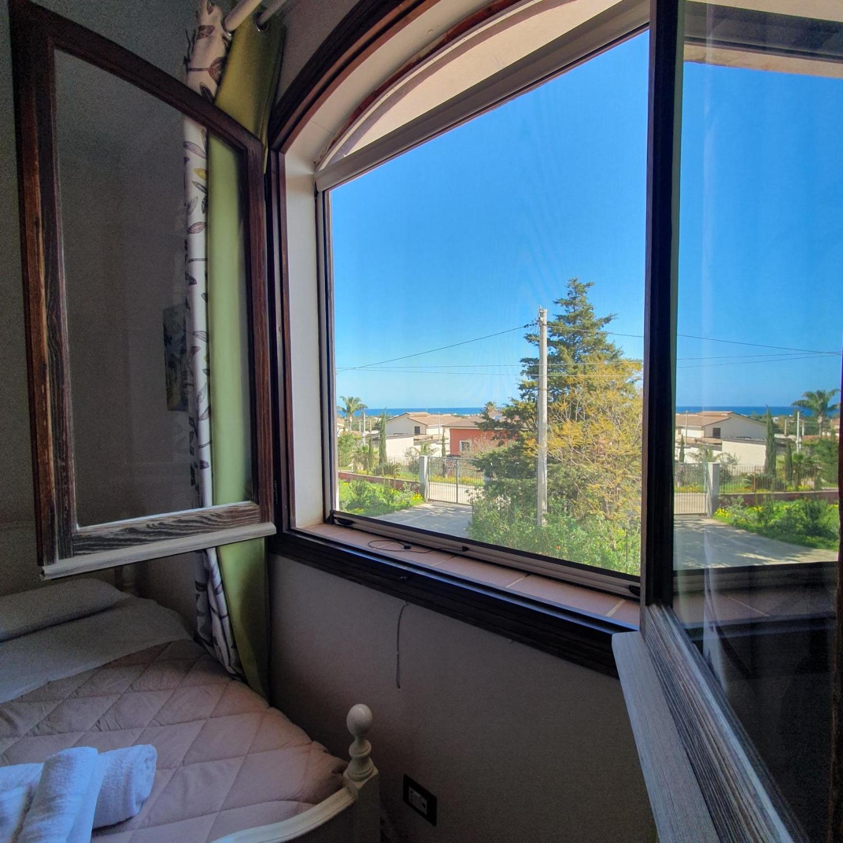Amuni Da Vita E Pietro Carini Bagian luar foto